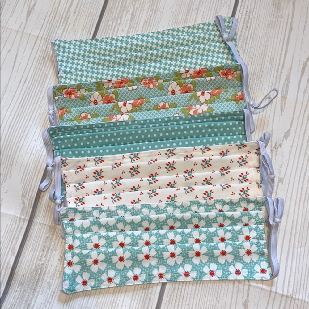 Facial masks - brand new never worn.